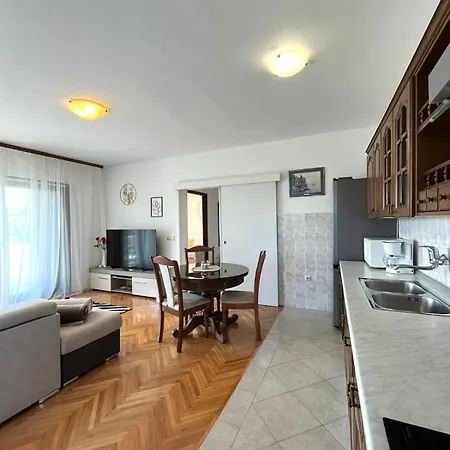 Amelie Apartment *