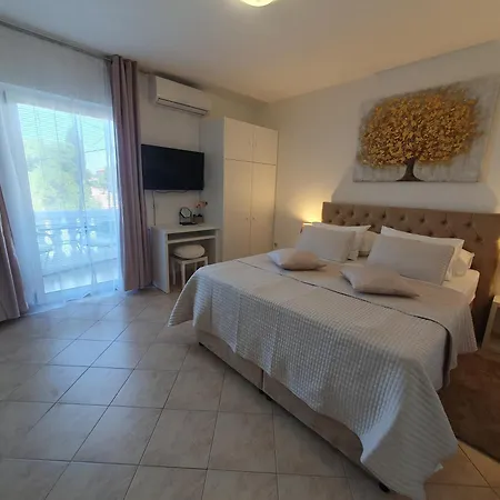 Amelie Apartment *
