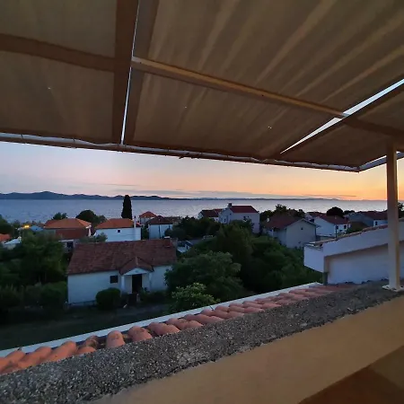 Amelie アパート *